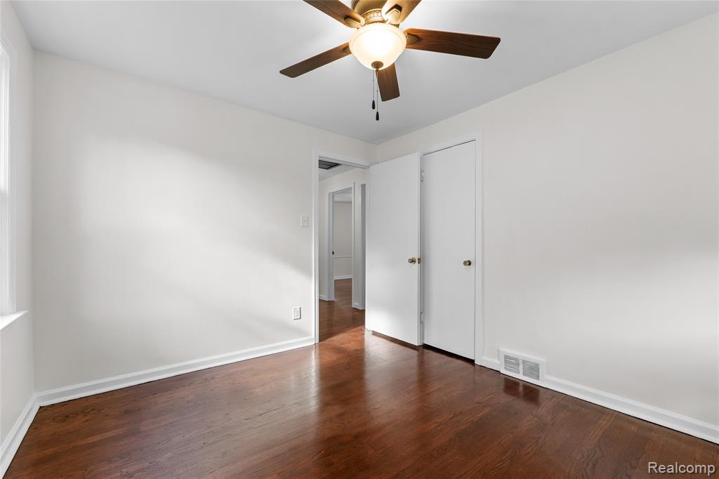 13597 Rutland Street Detroit, MI 48227 - Photo 33 of 37 Gallery Image 33