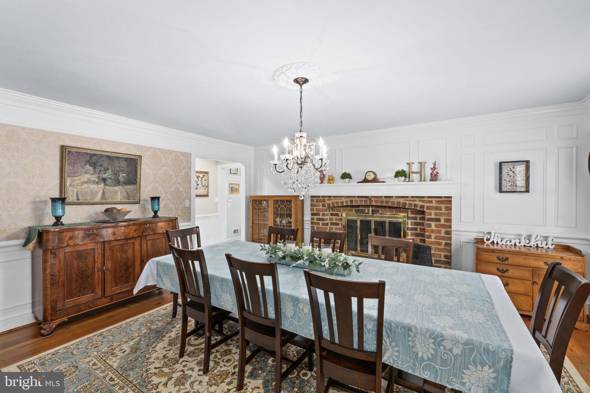 7409 River Road Fredericksburg, VA 22407 - Photo 15 of 140 Gas Fireplace