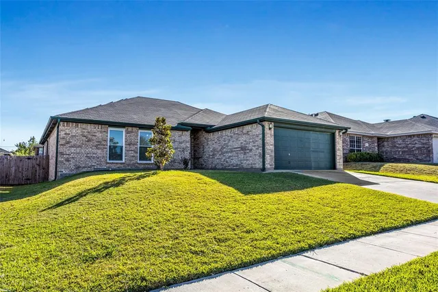 $310,000 | 9221 Alyssa Drive, White Settlement, TX 76108