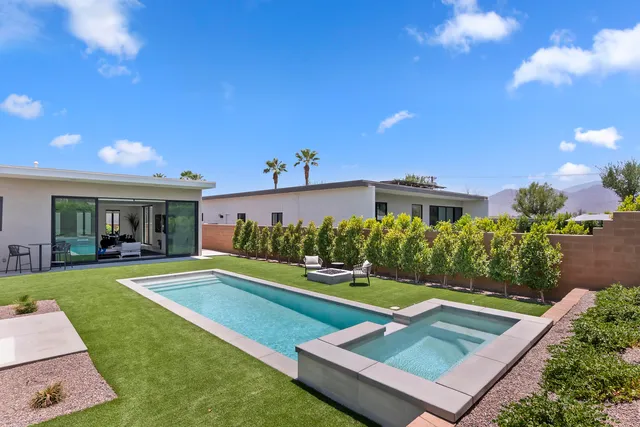 $11,000 | 57939 Santo Thomas, La Quinta, CA 92253