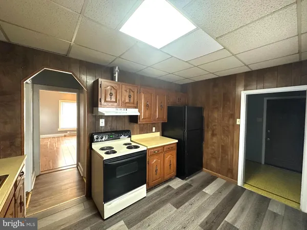 $1,050 | 605 North Mulberry Street, Unit 2, Hagerstown, MD 21740