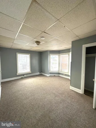 $1,050 | 605 North Mulberry Street, Unit 2, Hagerstown, MD 21740