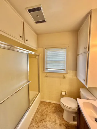 $1,195 | 2508 31st Street, Lubbock, TX 79410