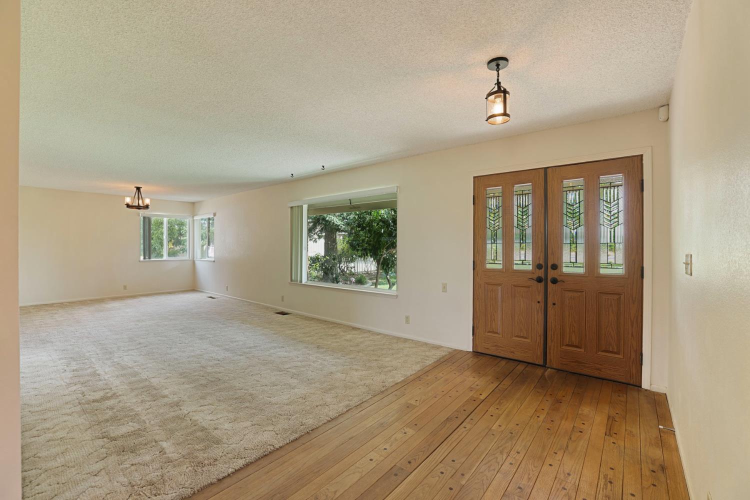 10675 East Peltier Road Acampo, CA 95220 - Photo 12 of 73 Gallery Image 12