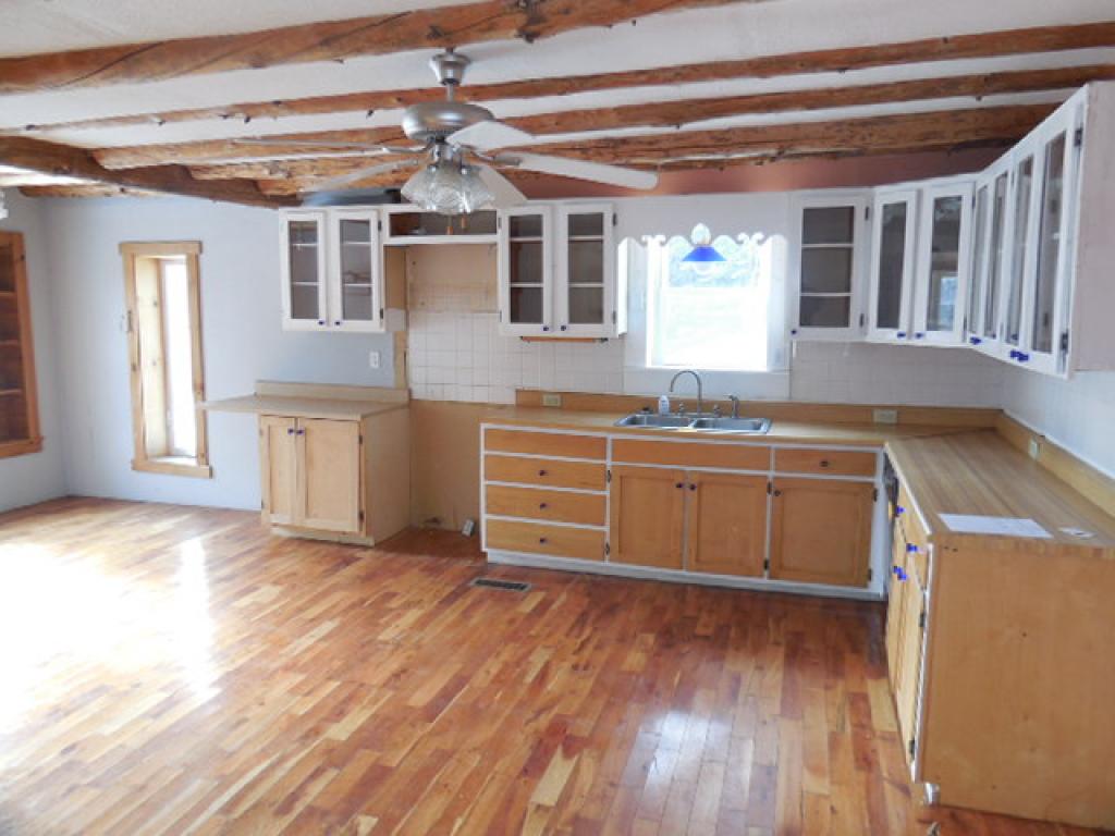 2110 Old County Road Danville, VT 05828 - Photo 4 of 12