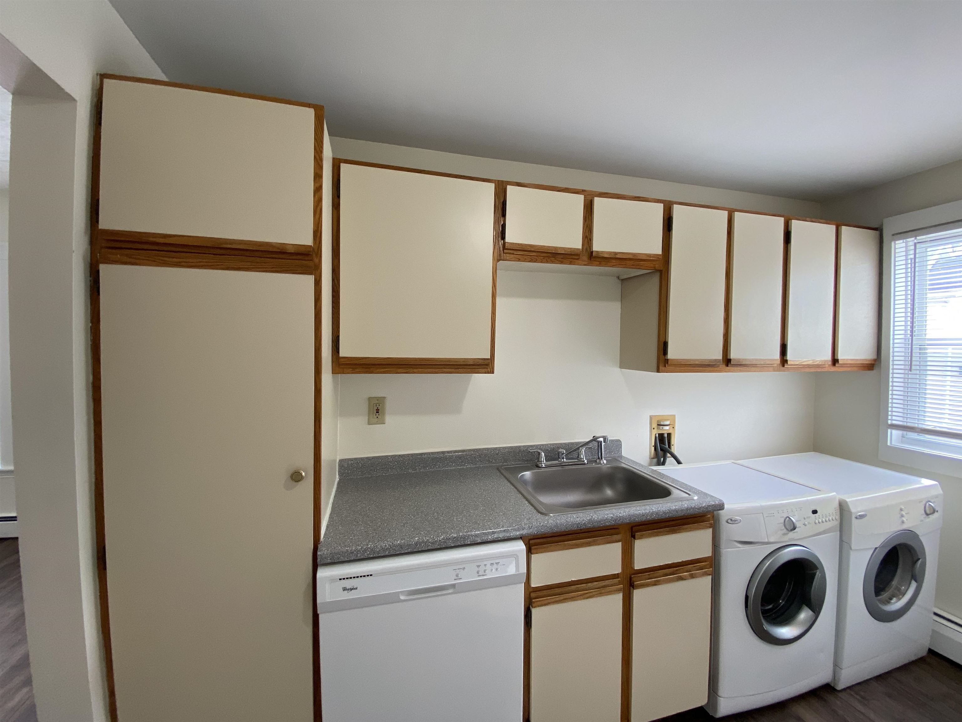 133 Second Street, Unit 2S Manchester, NH 03102 - Photo 11 of 45