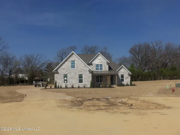 $567,185 | 9090 Apple Orch Cove, Olive Branch, MS 38654