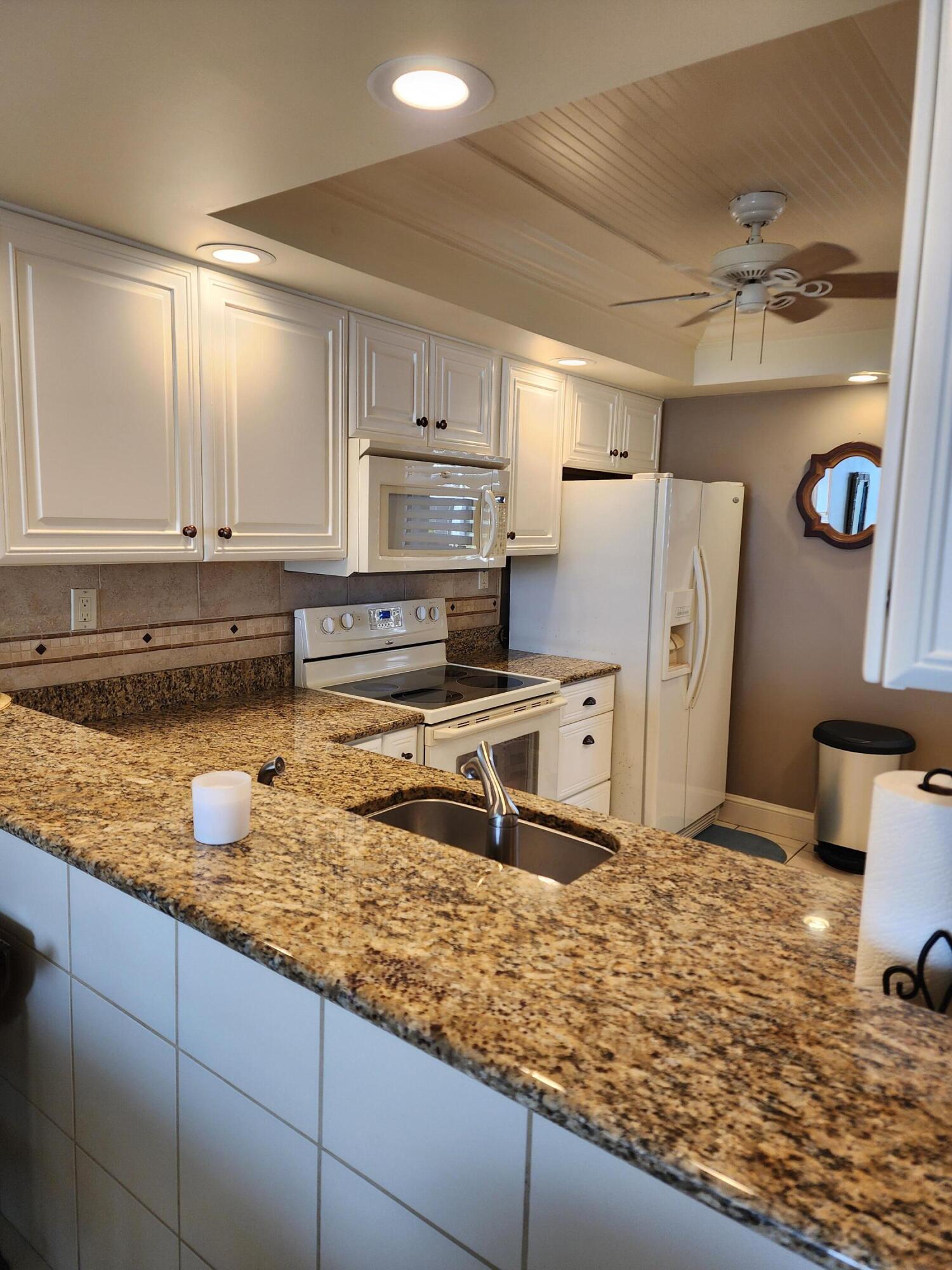 1950 Southwest Palm City Road, Unit 13102 Stuart, FL 34994 - Photo 24 of 32 1000033077