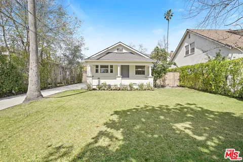 $1,599,000 | 1563 East Elizabeth Street, Pasadena, CA 91104