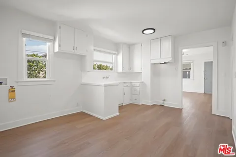 $1,599,000 | 1563 East Elizabeth Street, Pasadena, CA 91104