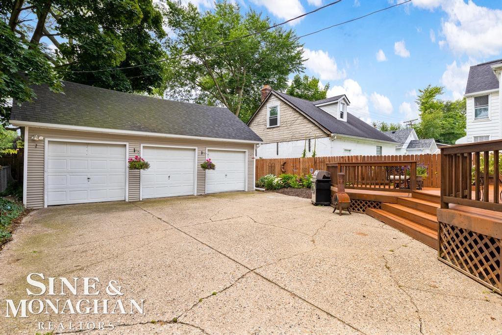 127 Muir Road Grosse Pointe Farms, MI 48236 - Photo 35 of 50