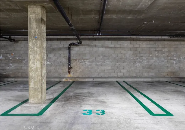 $3,000 | 2233 Martin, Unit 108, Irvine, CA 92612