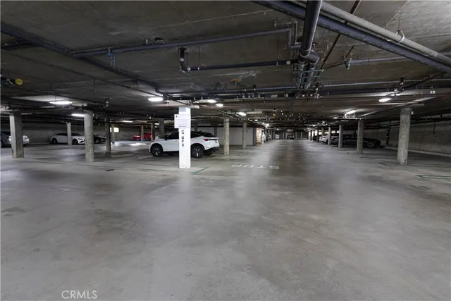 a view of a parking area