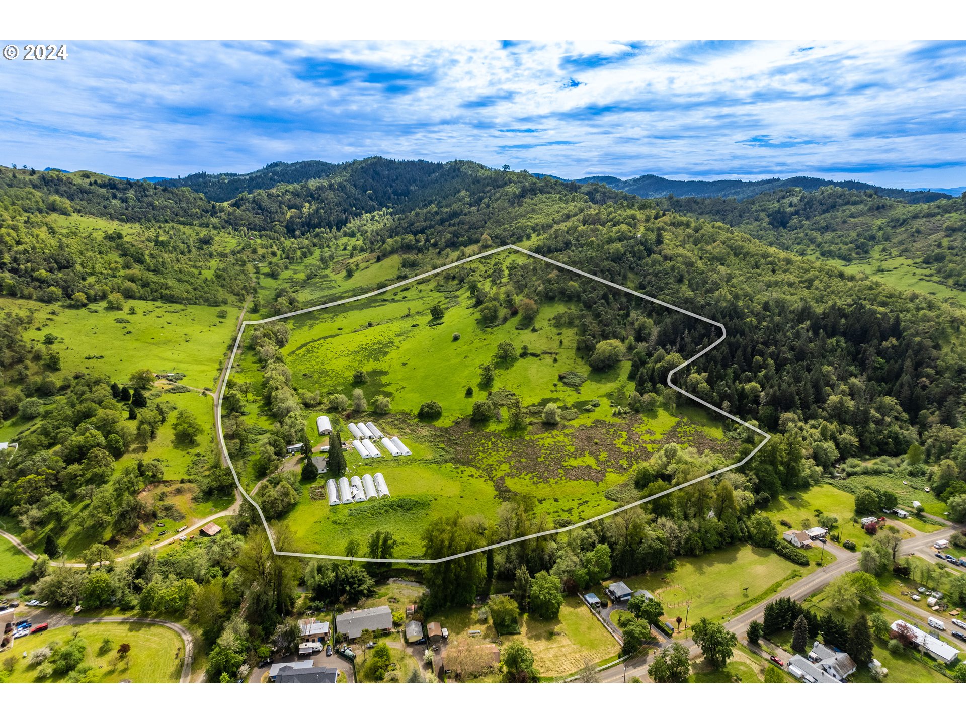 783 Buckhorn Road Roseburg, OR 97470 - Photo 1 of 30 Gallery Image 1