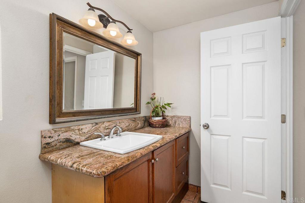 220 Camino Corto, Unit 96 Vista, CA 92083 - Photo 23 of 32