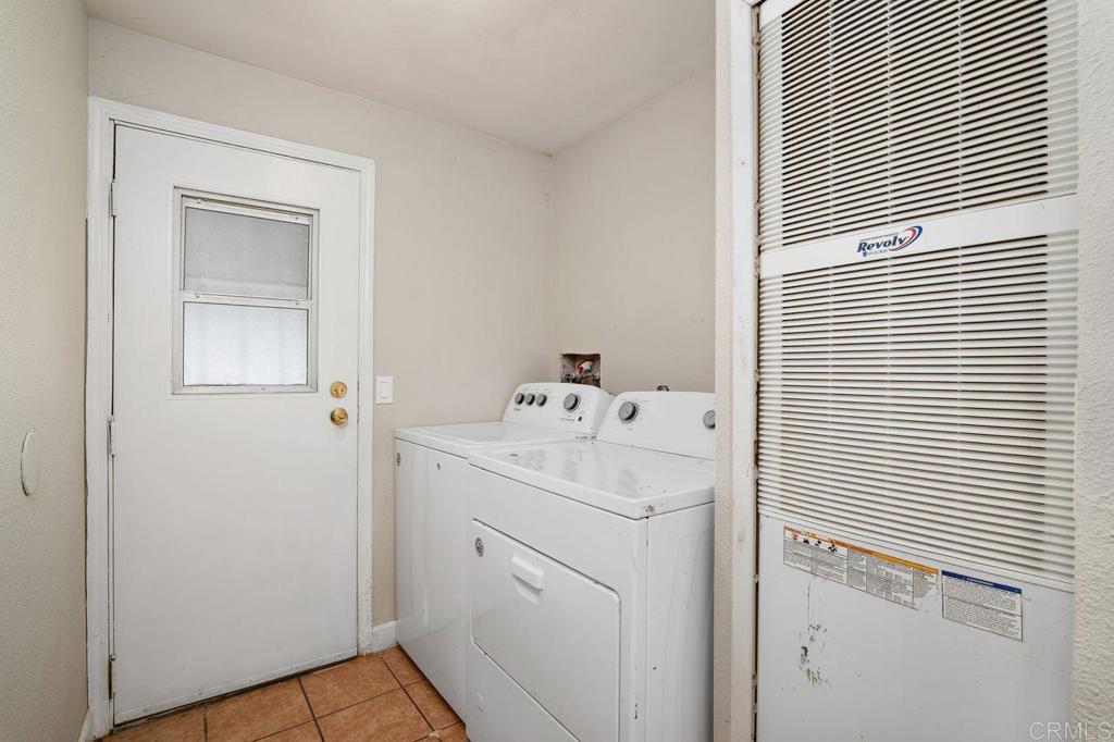 220 Camino Corto, Unit 96 Vista, CA 92083 - Photo 28 of 32