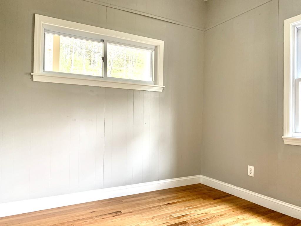 43 Mashapaug Road Sturbridge, MA 01566 - Photo 6 of 16