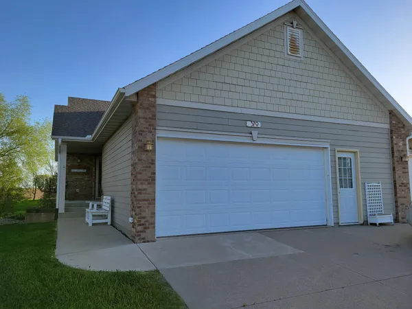 $275,000 | 370 Pike Court, Winsted, MN 55395