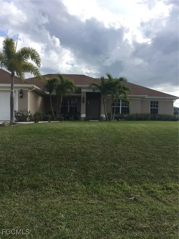 $2,275 | 1208 Southwest 35th Terrace, Cape Coral, FL 33914