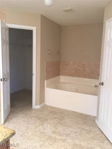 $2,275 | 1208 Southwest 35th Terrace, Cape Coral, FL 33914