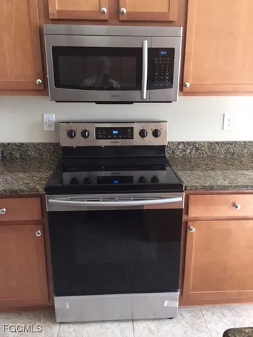 $2,275 | 1208 Southwest 35th Terrace, Cape Coral, FL 33914