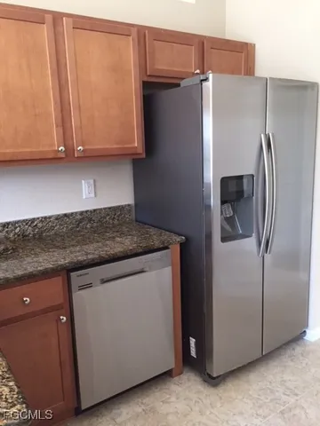 $2,275 | 1208 Southwest 35th Terrace, Cape Coral, FL 33914