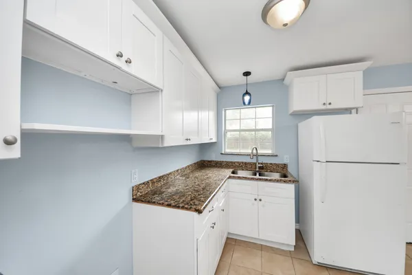 $1,650 | 3511 Palm Avenue, Texas City, TX 77590