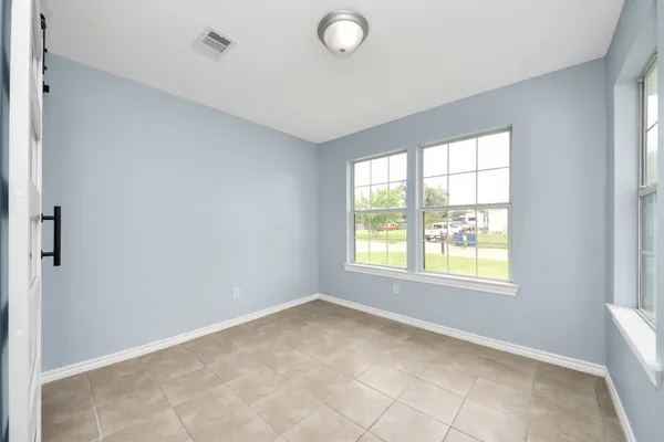 $1,650 | 3511 Palm Avenue, Texas City, TX 77590