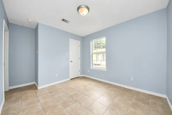 $1,650 | 3511 Palm Avenue, Texas City, TX 77590