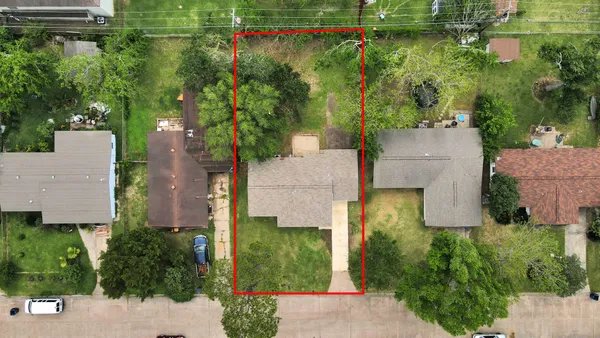 $1,650 | 3511 Palm Avenue, Texas City, TX 77590