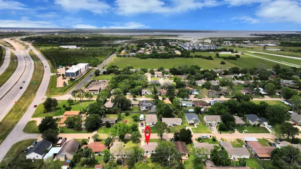 $1,650 | 3511 Palm Avenue, Texas City, TX 77590