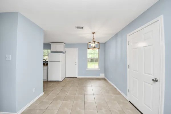 $1,650 | 3511 Palm Avenue, Texas City, TX 77590