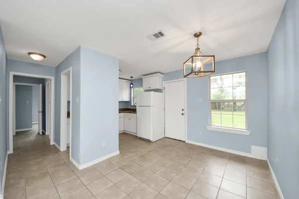 $1,650 | 3511 Palm Avenue, Texas City, TX 77590