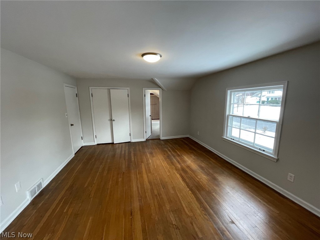 3417 Rumson Road Cleveland, OH 44118 - Photo 9 of 17