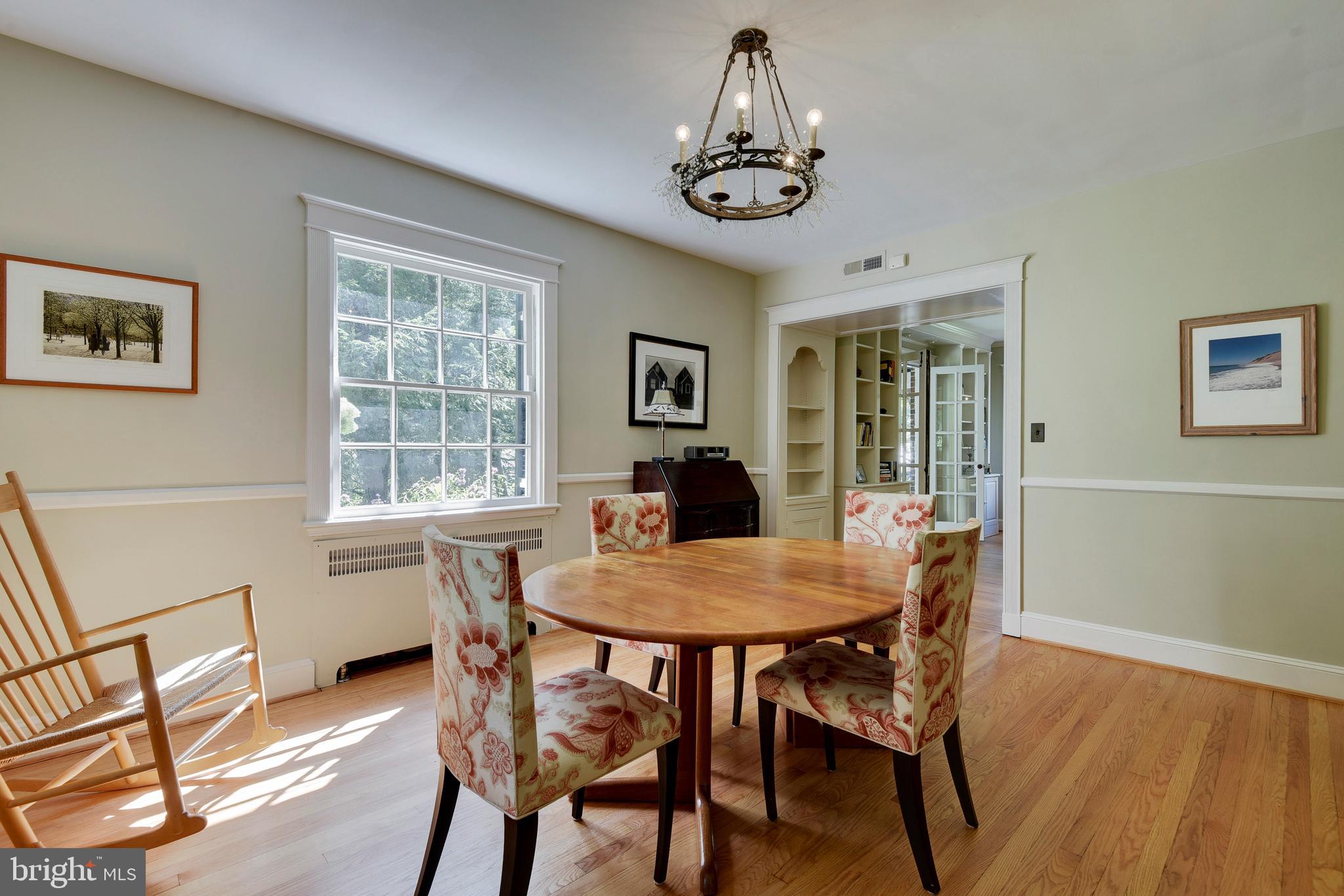 4127 Westview Road Baltimore, MD 21218 - Photo 13 of 43 Dining room