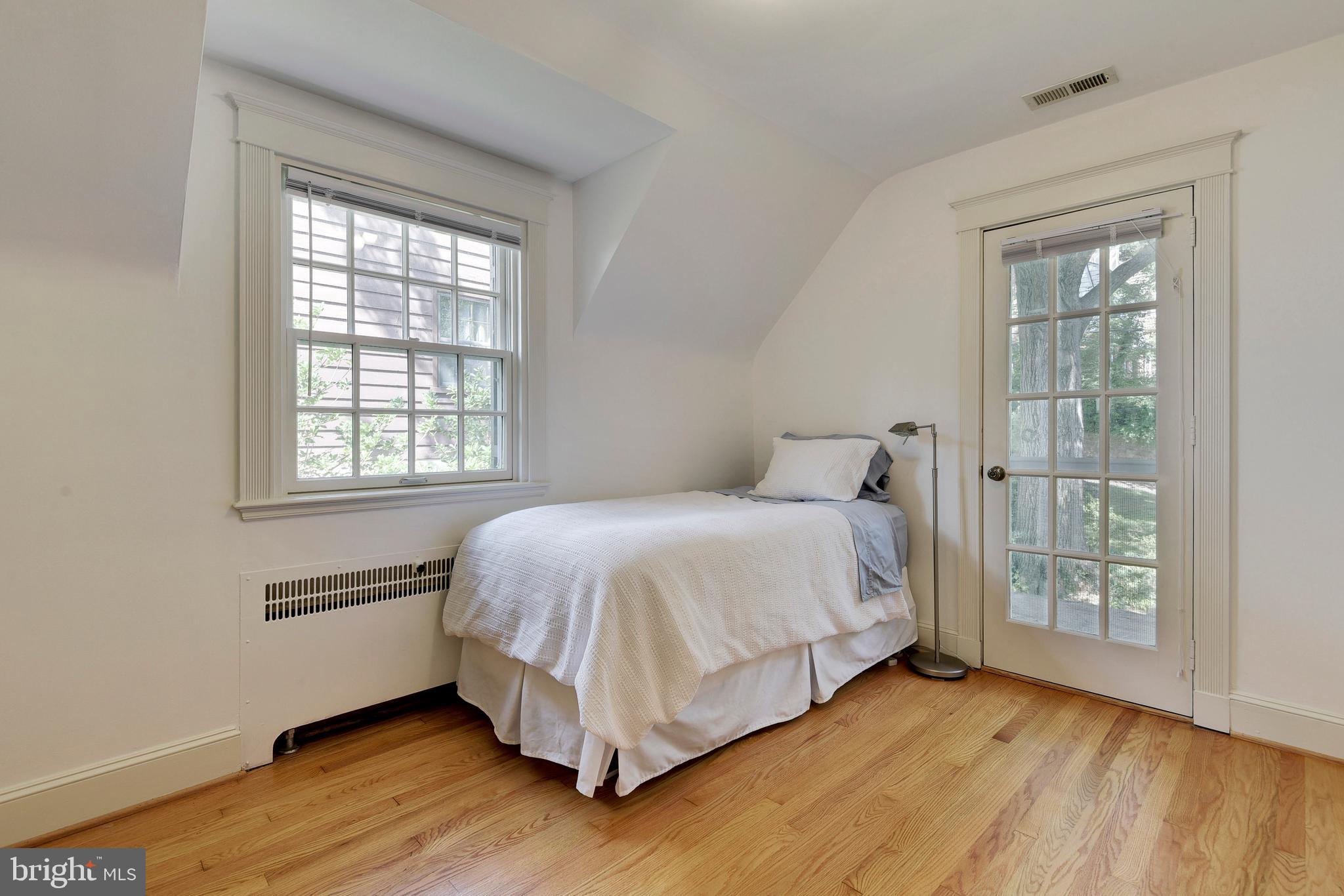 4127 Westview Road Baltimore, MD 21218 - Photo 27 of 43 Bedroom