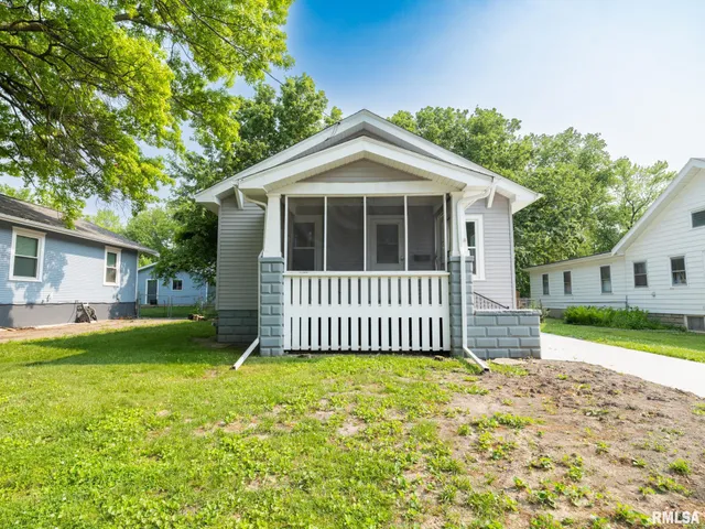 $67,000 | 600 East Virginia Avenue, Peoria, IL 61603