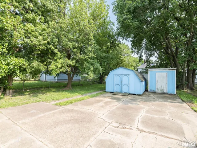 $67,000 | 600 East Virginia Avenue, Peoria, IL 61603