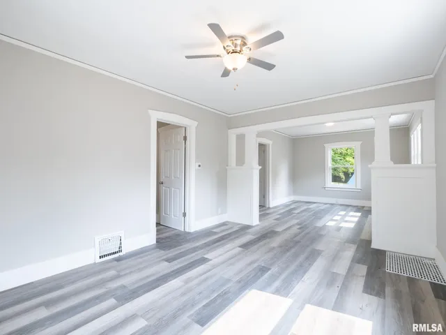 $67,000 | 600 East Virginia Avenue, Peoria, IL 61603