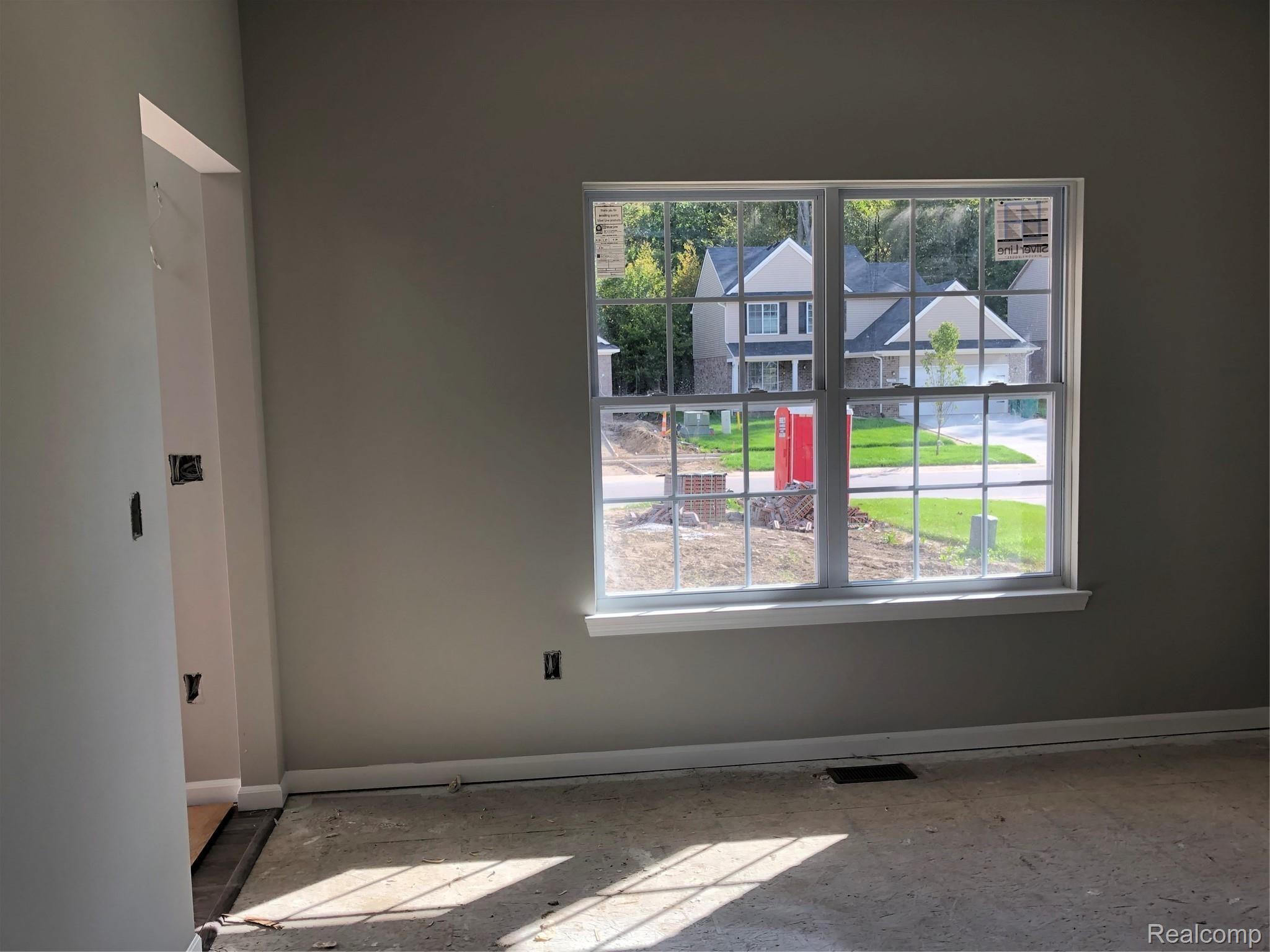 13352 Stamford Road Belleville, MI 48111 - Photo 3 of 19 Office / Flex Room
