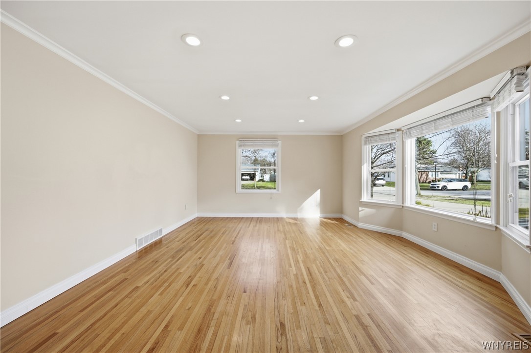 28 Fox Chapel Road Amherst, NY 14221 - Photo 14 of 38