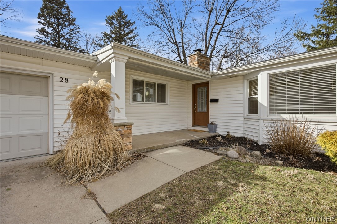 28 Fox Chapel Road Amherst, NY 14221 - Photo 2 of 38