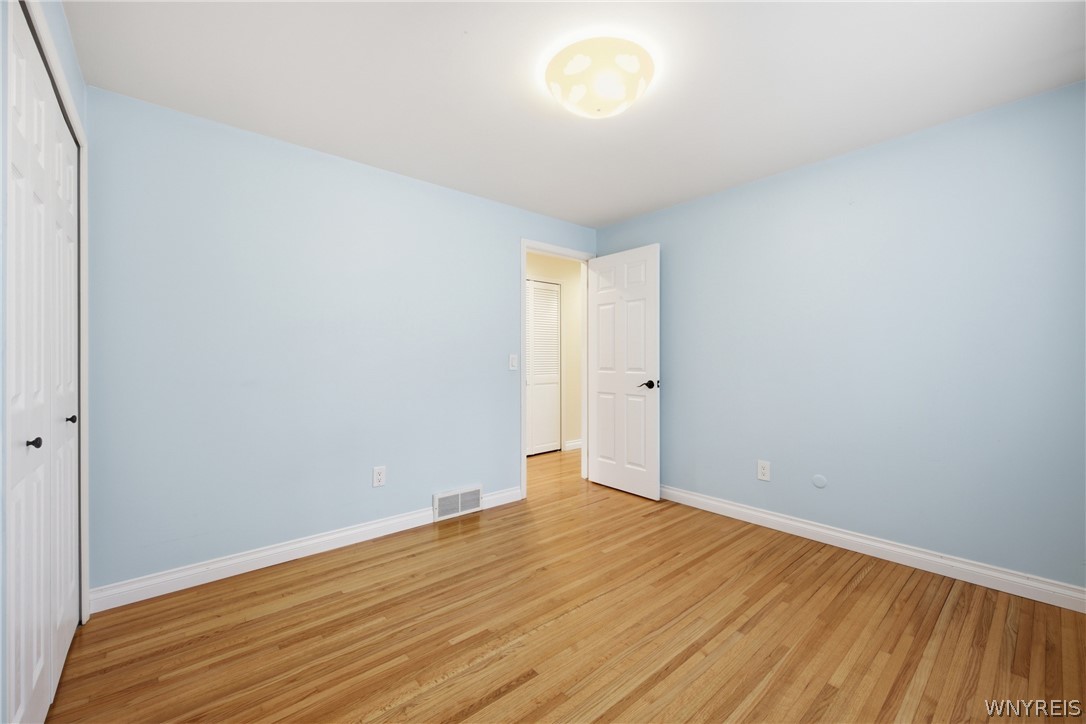 28 Fox Chapel Road Amherst, NY 14221 - Photo 27 of 38