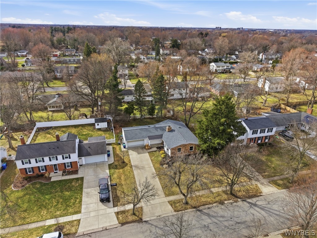 28 Fox Chapel Road Amherst, NY 14221 - Photo 5 of 38