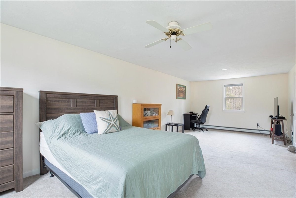 171 Wapping Road Kingston, MA 02364 - Photo 8 of 34 Gallery Image 8