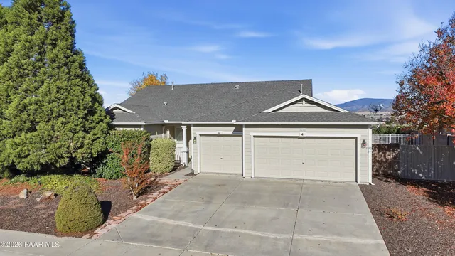 $575,000 | 7711 North Pretty Penny Path, Prescott Valley, AZ 86315