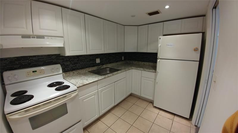 3650 Inverrary Drive, Unit 1N Lauderhill, FL 33319 - Photo 14 of 26 Photo 14