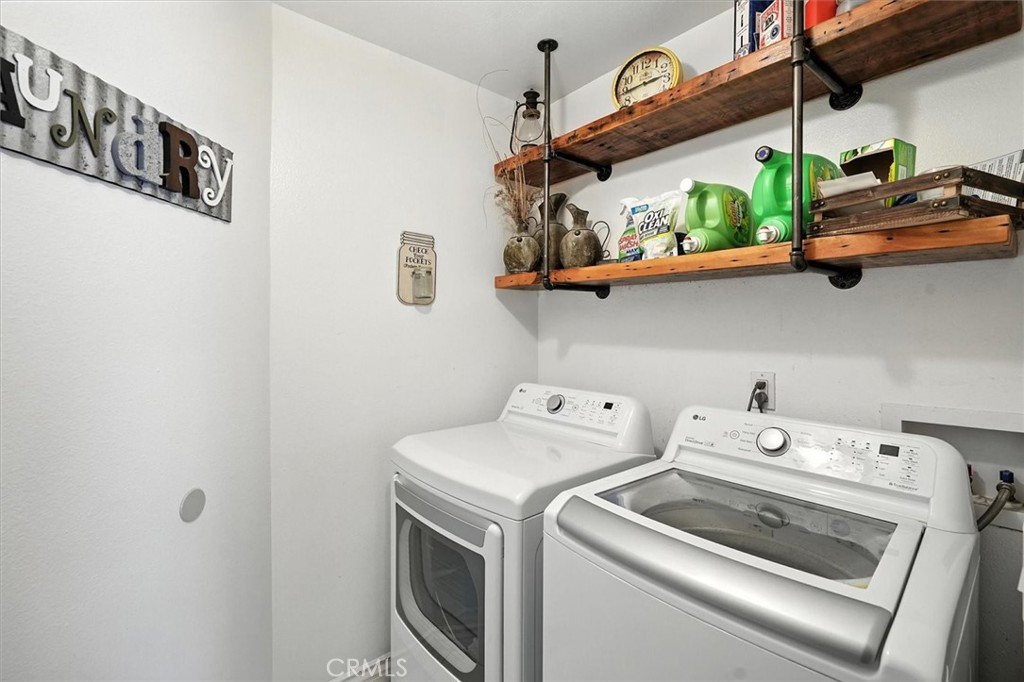 23461 Darcy Lane Newhall, CA 91321 - Photo 59 of 70