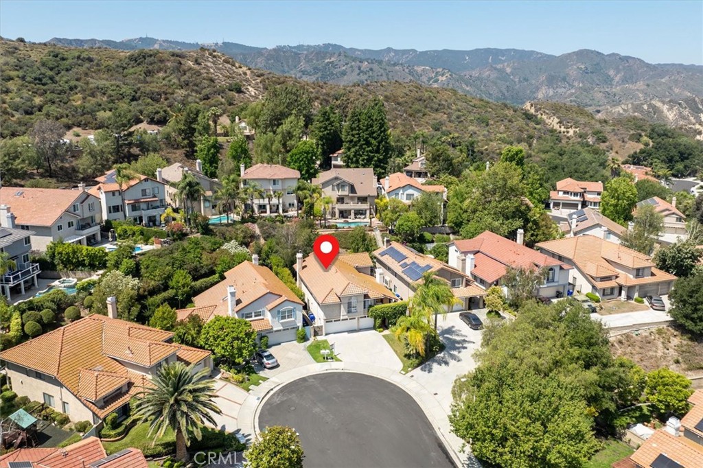 23461 Darcy Lane Newhall, CA 91321 - Photo 6 of 70