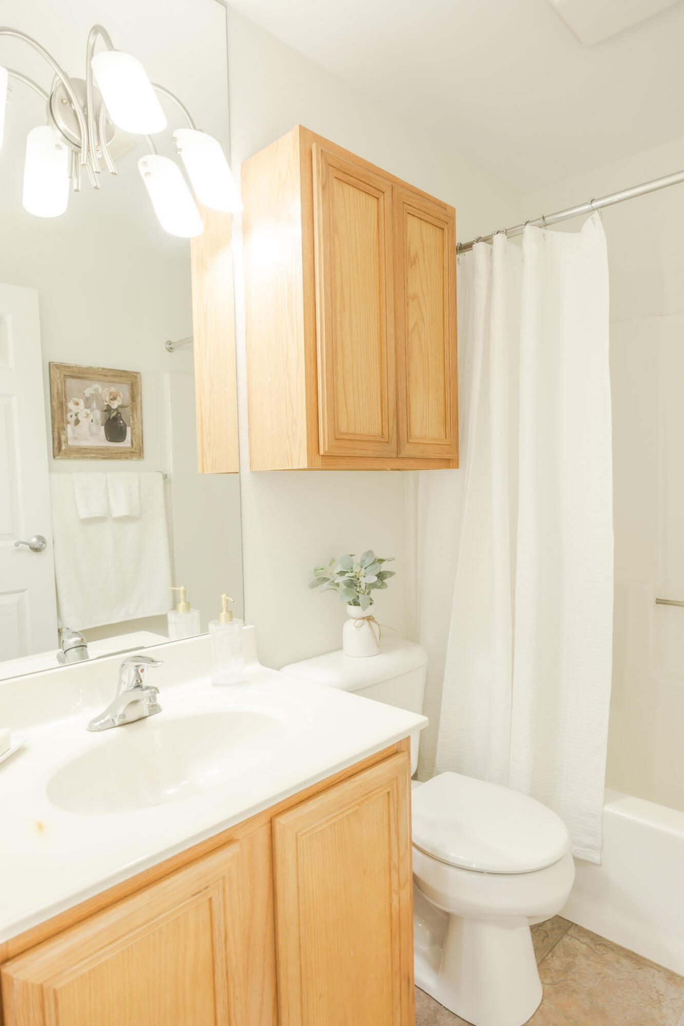 1108 North Milwaukee Street, Unit 320 Milwaukee, WI 53202 - Photo 21 of 32 IMG_1360